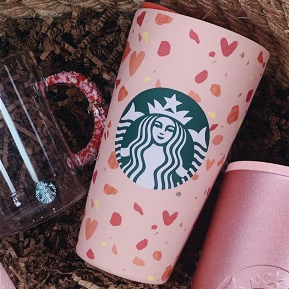 Starbucks Valentine’s Day 2020 confetti cup 💘